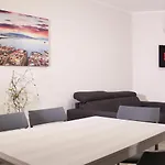 Ospedale Del Mare - Wi-fi Gratis E Parcheggio Gratuito Apartman