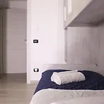 Apartman Ospedale Del Mare - Wi-fi Gratis E Parcheggio Gratuito
