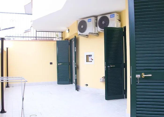 Ospedale Del Mare - Wi-fi Gratis E Parcheggio Gratuito Appartement *